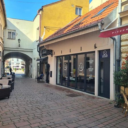 Apartment Zvonarska With Parking Košice Buitenkant foto